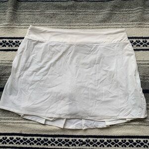 White  Nike Athletic Skort Size Large